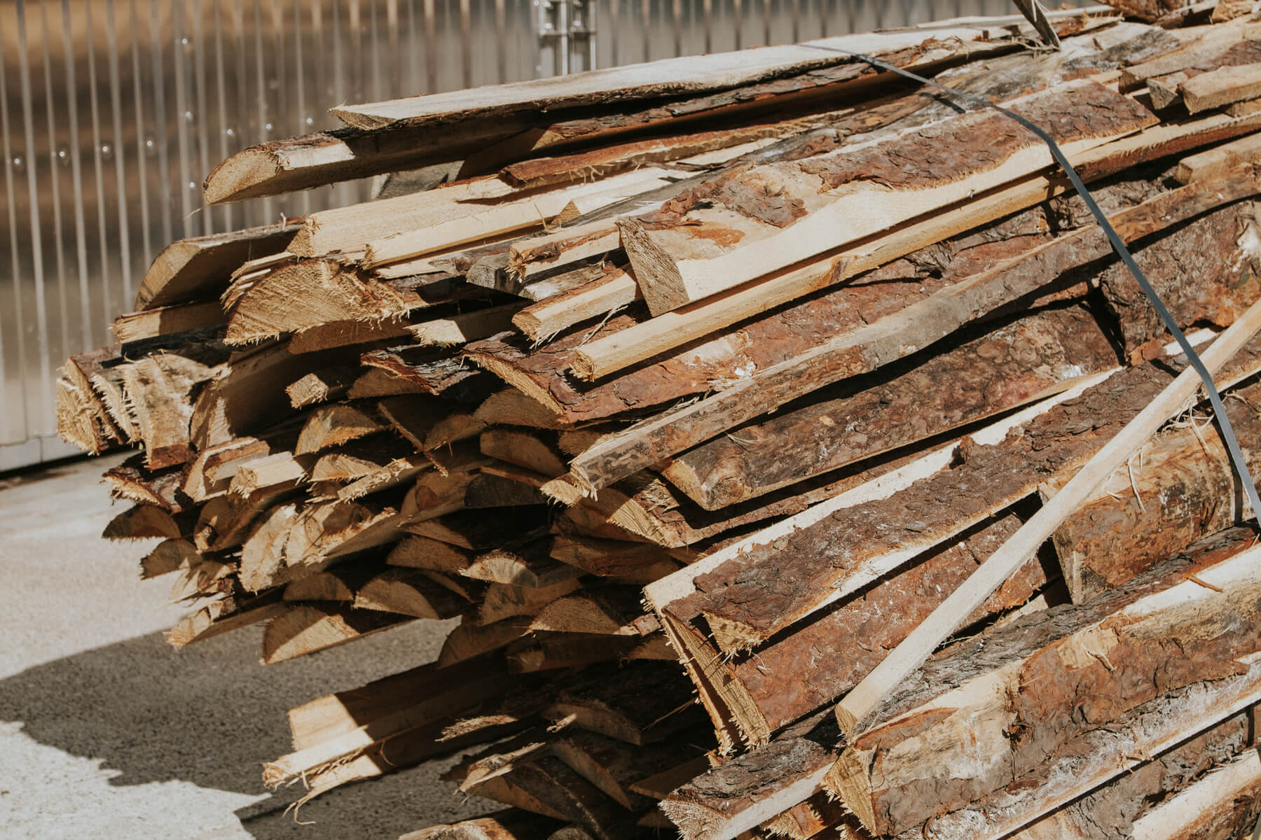 Sawn timber edges